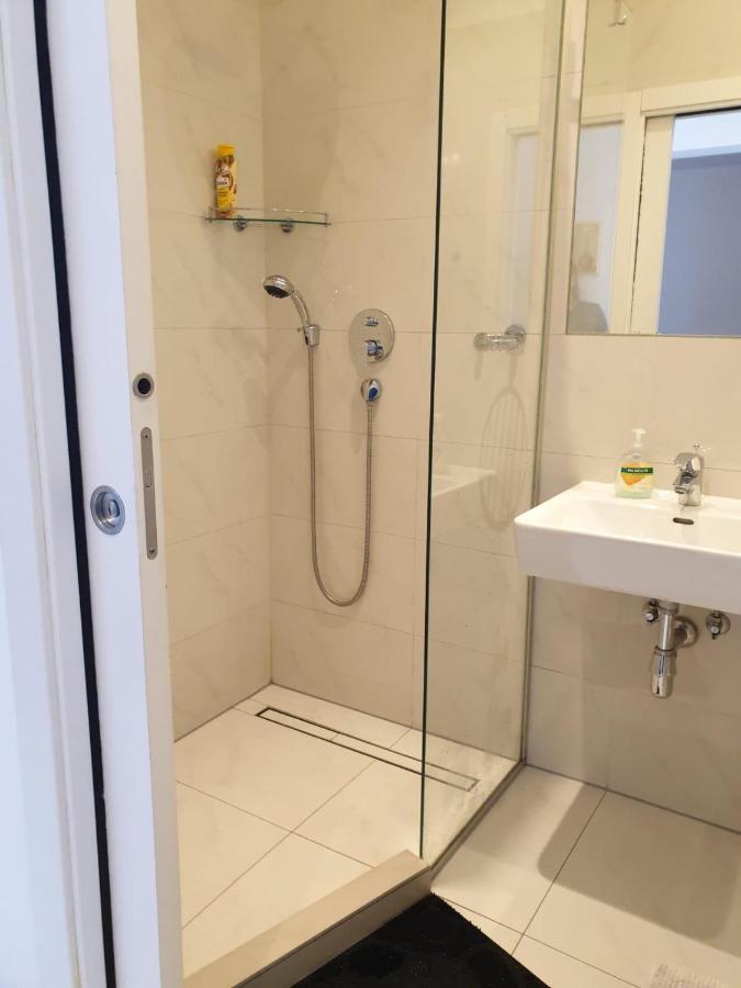 Deluxe Apartment 5P Mm A Vienna Exterior photo